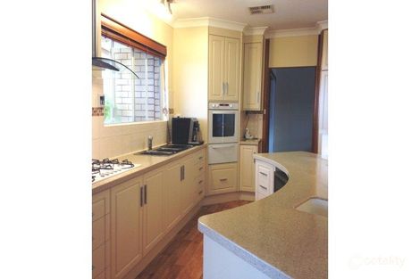 Property photo of 8 Oliver Crescent Port Noarlunga SA 5167