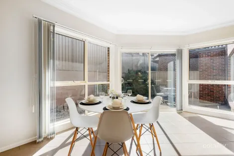 Property photo of 8 Jessica Park Drive Lilydale VIC 3140