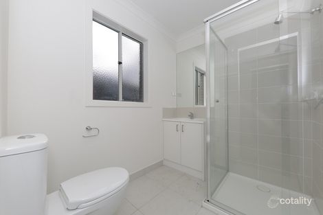 10 Rooney Rd, Clyde North, VIC 3978