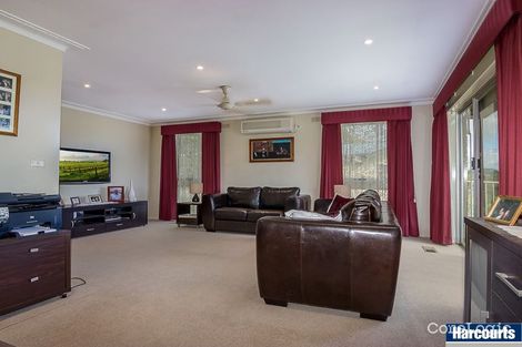 Property photo of 40 Acacia Street Drouin VIC 3818