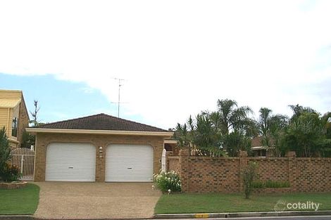 17 Camelot Cres, Hollywell, QLD 4216