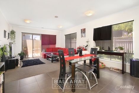 Property photo of 12 Ranlea Place Sebastopol VIC 3356