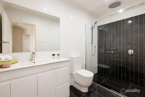 Property photo of 2/160 Junction Road Nunawading VIC 3131