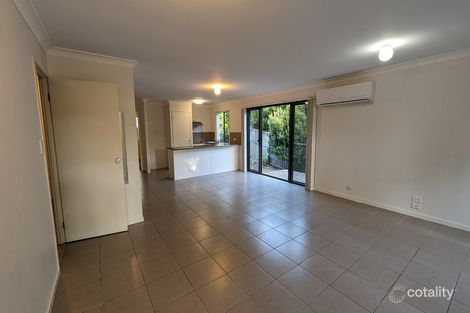 Property photo of 2/2 Barcoo Street Pacific Pines QLD 4211