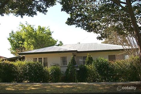 11 Warwick St, Harristown, QLD 4350