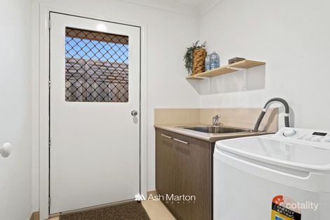 Property photo of 2/9 Warrenwood Place Langwarrin VIC 3910