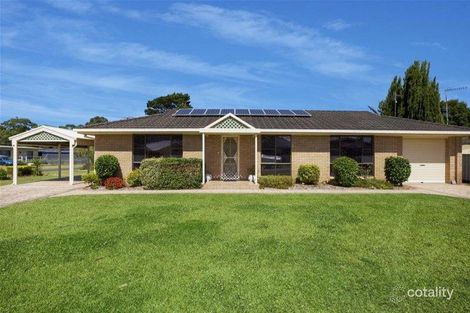 Property photo of 4 Trentham Road Shoalhaven Heads NSW 2535