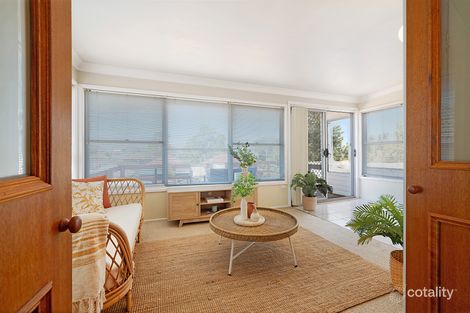 Property photo of 15 Schroder Avenue Waratah NSW 2298