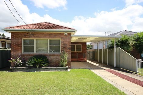 166 Lambeth St, Panania, NSW 2213