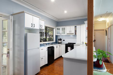 Property photo of 22 Powell Street Blaxland NSW 2774