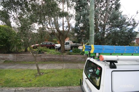 5 Homer Ave, Croydon South, VIC 3136