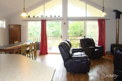 Property photo of 8 Huggett Place Bridgetown WA 6255