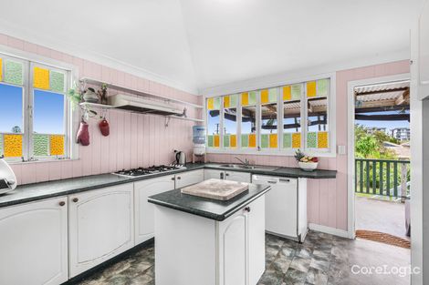 Property photo of 6 West Avenue Wynnum QLD 4178