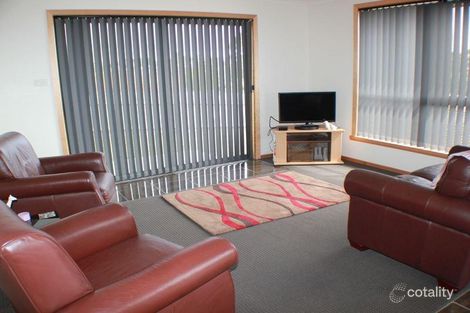 Property photo of 2/16 Mark Street Hillcrest TAS 7320