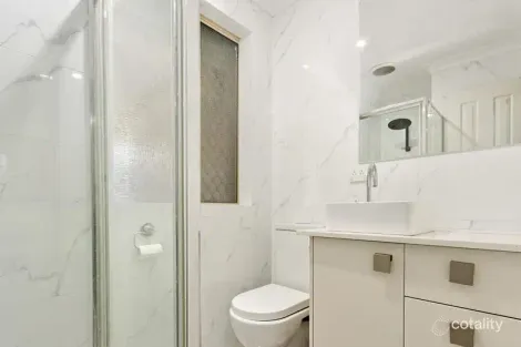 Property photo of 5 Hopkins Place Waikiki WA 6169