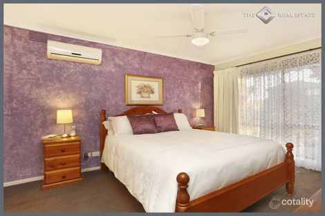 Property photo of 1 Beverley Place Keysborough VIC 3173