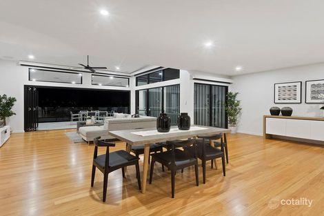 Property photo of 228 Swann Road Taringa QLD 4068