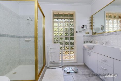 Property photo of 9 Barriedale Grove Frankston South VIC 3199