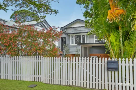 15 Forrest St, Nudgee, QLD 4014