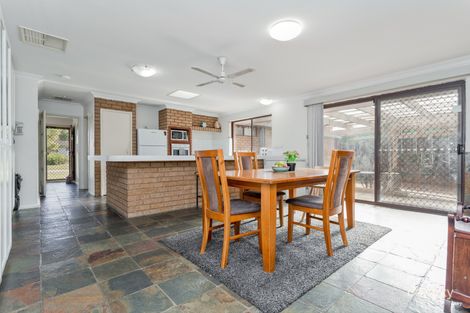 Property photo of 16 Waverley Way Parkwood WA 6147