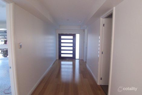 Property photo of 38 Farndon Place Carseldine QLD 4034