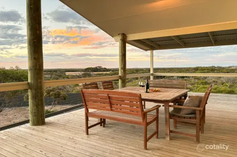 Property photo of 12 Eucalyptus Court Marion Bay SA 5575