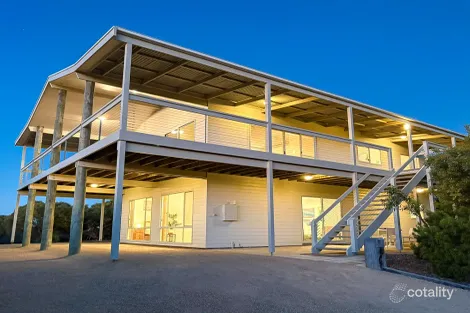 Property photo of 12 Eucalyptus Court Marion Bay SA 5575