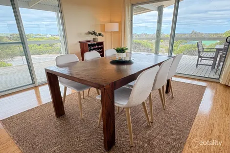 Property photo of 12 Eucalyptus Court Marion Bay SA 5575