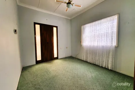 Property photo of 43 Demondrille Street Young NSW 2594