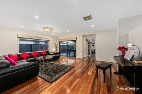 Property photo of 9 Sinclair Green Derrimut VIC 3026