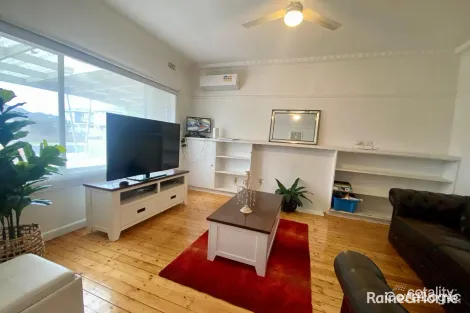 Property photo of 41 Eames Avenue Brooklyn VIC 3012