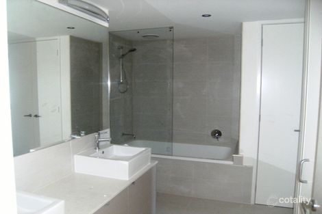 Property photo of 7/2 The Esplanade Caroline Springs VIC 3023