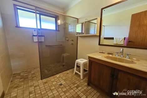 Property photo of 1 Hakea Court Kyabram VIC 3620