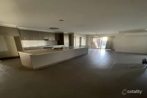 Property photo of 9 Rivertown Grove Cobram VIC 3644