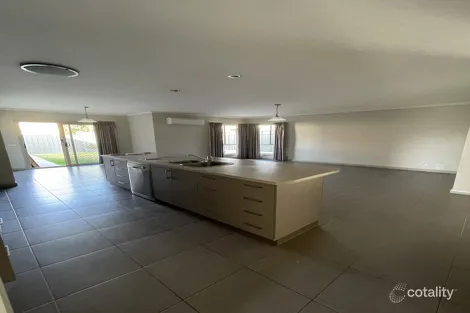 Property photo of 9 Rivertown Grove Cobram VIC 3644