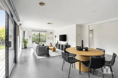 Property photo of 65 Vantage Point Boulevard Doreen VIC 3754