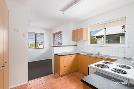 1/11 Ovendean St, Yeronga, QLD 4104