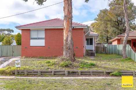 10 Derwent Dr, Long Gully, VIC 3550