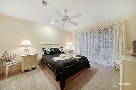 Property photo of 32 Dutton Close Lynbrook VIC 3975