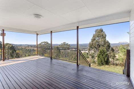 86 Forest Dr, Hampton, QLD 4352