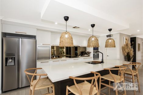 19 Brunonia Tce, Harrisdale, WA 6112