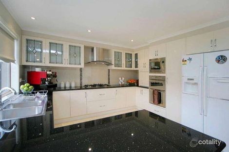 Property photo of 11 Springwood View Bundoora VIC 3083