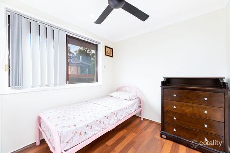 Property photo of 21 Groundsel Avenue Macquarie Fields NSW 2564