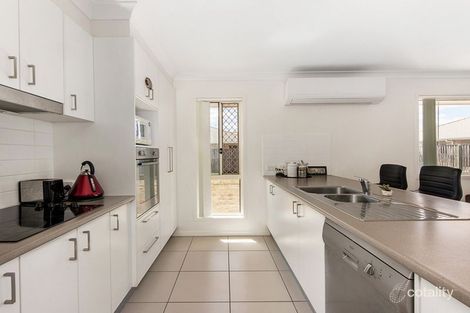 Property photo of 7 Bassett Lane Rosewood QLD 4340