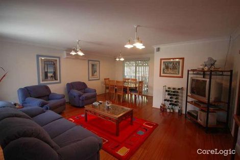Property photo of 2 Honeysuckle Place Forest Lake QLD 4078