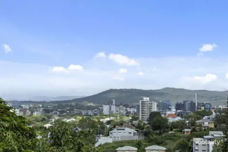 Property photo of 21 Dauphin Terrace Highgate Hill QLD 4101