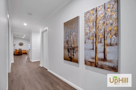 Property photo of 23 Scorchin Drive Cranbourne South VIC 3977