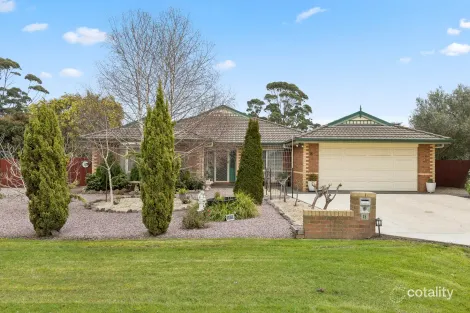 15 Edward St, Cobden, VIC 3266