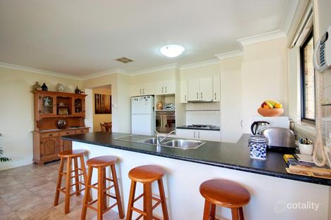 Property photo of 5 Hastings Court Dubbo NSW 2830