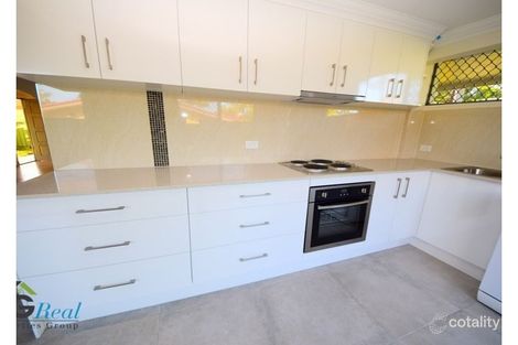Property photo of 32 Highcrest Drive Browns Plains QLD 4118